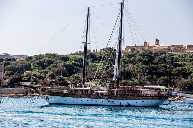 3 Island Cruise onboard Faith - The Faith Boat Experience: Comfort, Crew, and Commentary