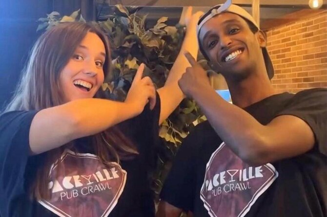 4 Hours Paceville Pub Crawl - Meet-up at Black Bull: what you do in the first minutes