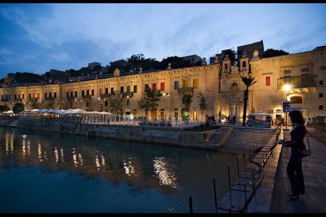 4-hr day tour around Malta - Blue Grotto Il-Hnejja: the sea caves and the fees you must plan for