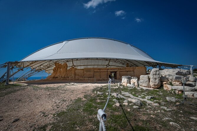 A Monumental Maltese Experience - Hagar Qim & the hilltop view over Fifla