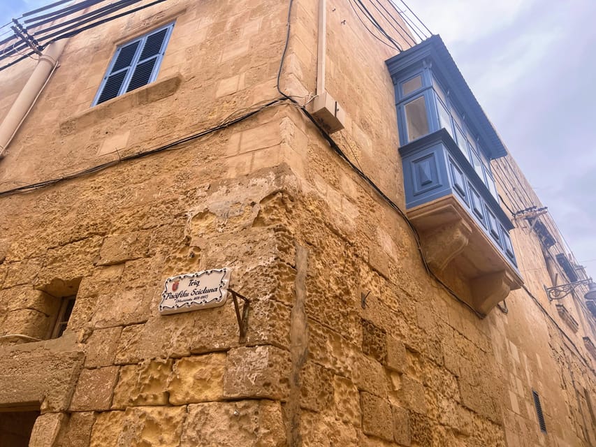 Birgu: 3 Cities Walking Tour With Inquisitors Palace Entry - Birgu and Vittoriosa: why this tour feels calmer than Valletta