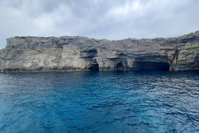 Boat Charters Blue lagoon, Crystal Lagoon, Comino, Malta 4hr trip - Why Comino by boat feels different than from shore