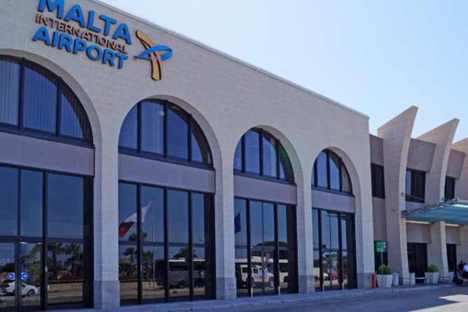 Cab from Valletta /St. Julians /Sliema / Gzira to Malta Airport - Hotel lobby pickup in Valletta, St. Julian’s, Sliema, or Gżira
