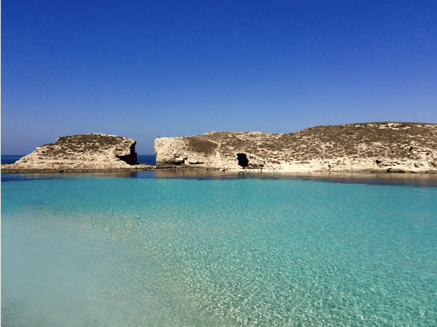 Comino's Best in a Flash: Caves, Coves & Beaches Boat Tour - A 1-Hour Private Cruise of Comino’s Best Stops
