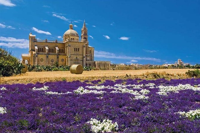 Discovering Gozo Full Day incl. Guide, Train & Ggantija Temples - The ferry day: what the Malta-to-Gozo rhythm feels like