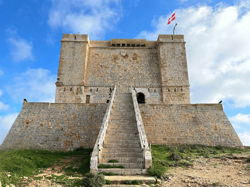 From Malta/Gozo: Comino & Crystal Lagoon Private Boat Trip - Best Time to Go and the Crowds Problem