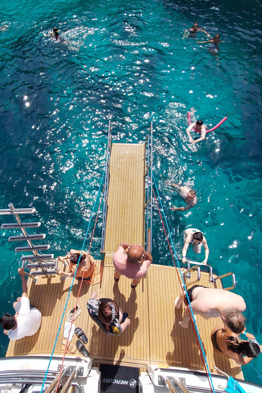 From Mellieha: Three Bay Cruise including the Blue Lagoon - What to pack for a 6-hour swim day from Mellieħa