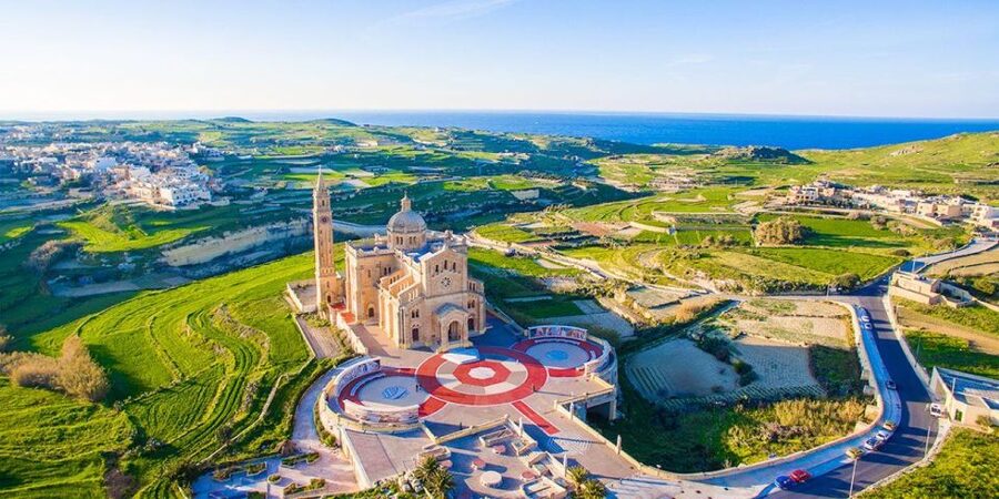 From Sliema or Bugibba: Gozo Heritage Day Pass - Route 2 (blue): Marsalforn, Ġgantija, Ramla, and the return