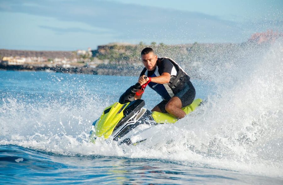 From St. Julian's: Jet Ski Safari to the South of Malta - Riding the jet skis: what you control and what you don’t