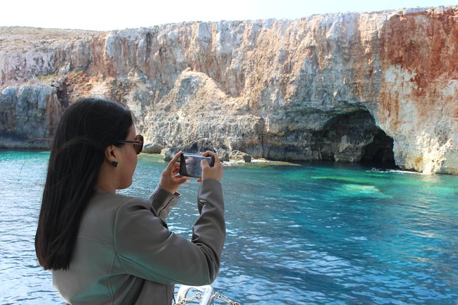 Gozo & Comino Islands, Blue Lagoon & Seacaves Tour - Comino sea caves and island time: one hour to choose your vibe