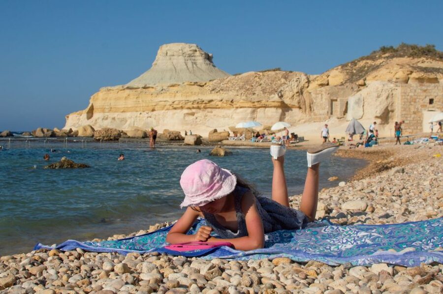 Gozo - Funtastic Daytrips - - Victoria in 40 minutes: Citadel vibes and art-gallery time