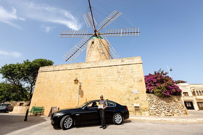 Gozo Highlights Tour in a comfortable private vehicle - Stop 5: Gharb village lanes and colorful balconies