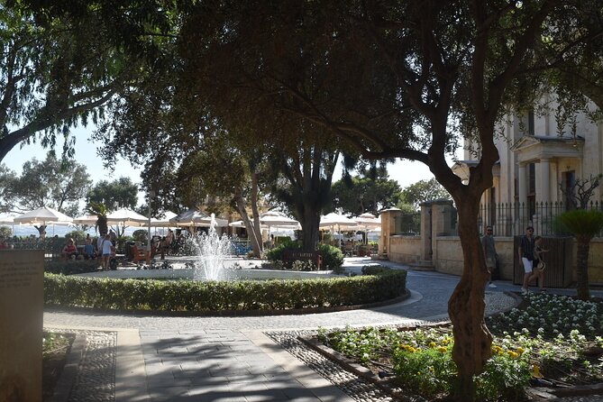 Half Day Guided Walking Tour in Valletta - Upper Barrakka Gardens: the view that makes the walk feel worth it