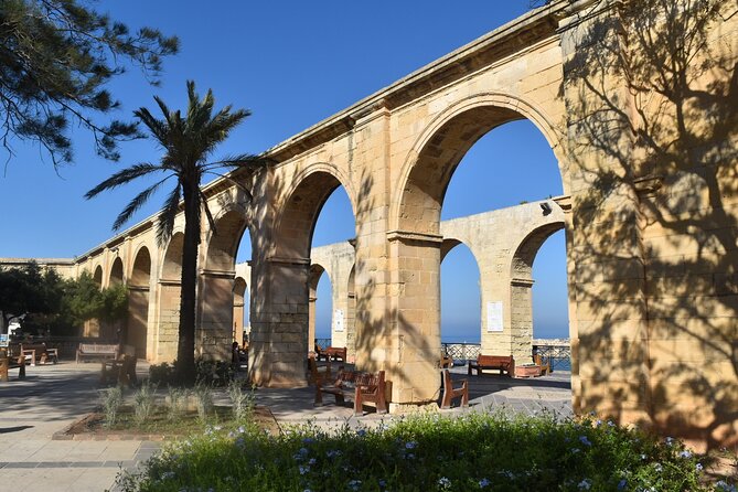 Half Day Guided Walking Tour in Valletta - The included coffee and pastizzi break (small detail, big payoff)