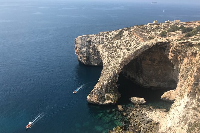Half-Day Private Guided Tour in Malta with Pick Up - Valletta in 90 Minutes: Barrakka Gardens and the Cathedral Option