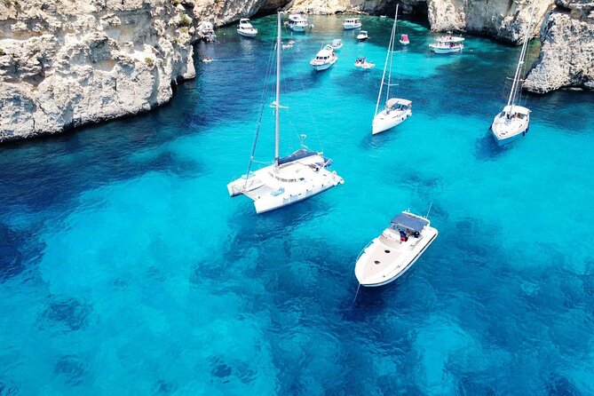 Half Day Scenic Catamaran Experience - The Onboard Setup: Drinks, Snorkeling Gear, SUP, WiFi, Restroom