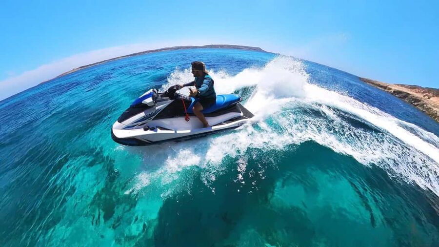 Malta 30 Minutes Jet Ski Rental / Hire - 2024 Yamaha VX - Who this works best for: families, teens, and weight/age limits