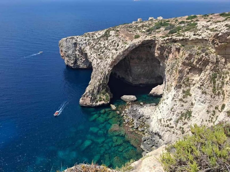 Malta: 5 hr Vintage Bus Tour - Mdina & Blue Grotto inc. food - Blue Grotto Stop: Optional Boat Trip and What to Plan For