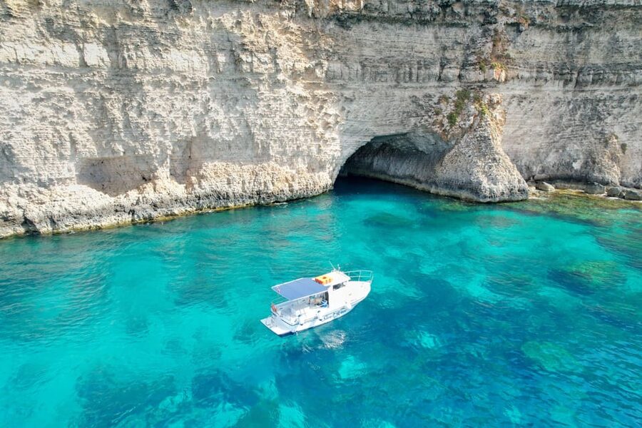 Malta: Blue Lagoon, Comino & Gozo – Private Boat Experience - What You Get Onboard: Comfort and “Less Hassle” for Your Swim Day