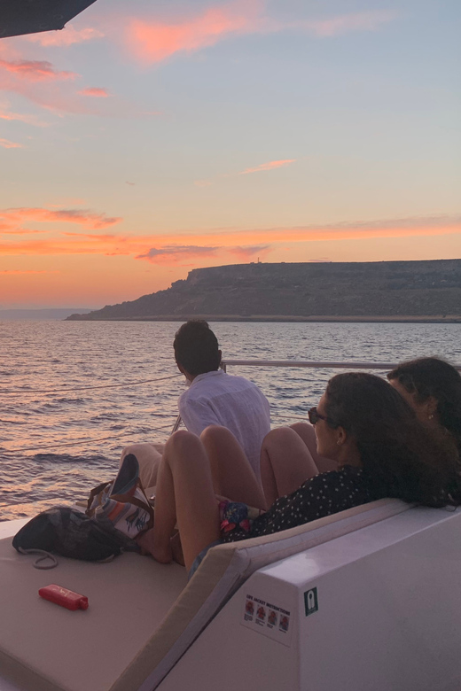 Malta: Blue Lagoon Evening Catamaran Cruise - Your 5-Hour Route: Blue Lagoon First, Then Weather Picks the Rest