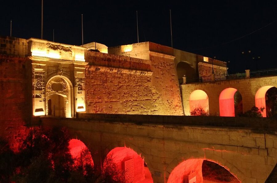 Malta By Night - Valletta, Birgu, Mdina & Mosta - Mdina’s illuminated streets: the Silent City feeling