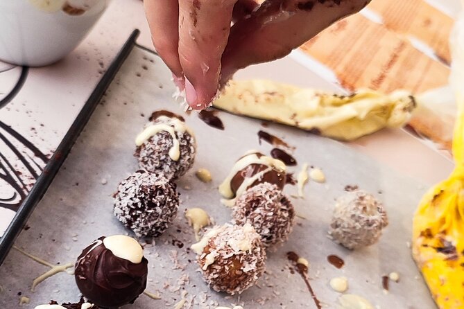 Malta Chocolate Factory Gin and Truffle Making Experience - Why this Malta chocolate-and-gin experience is such a smart pick