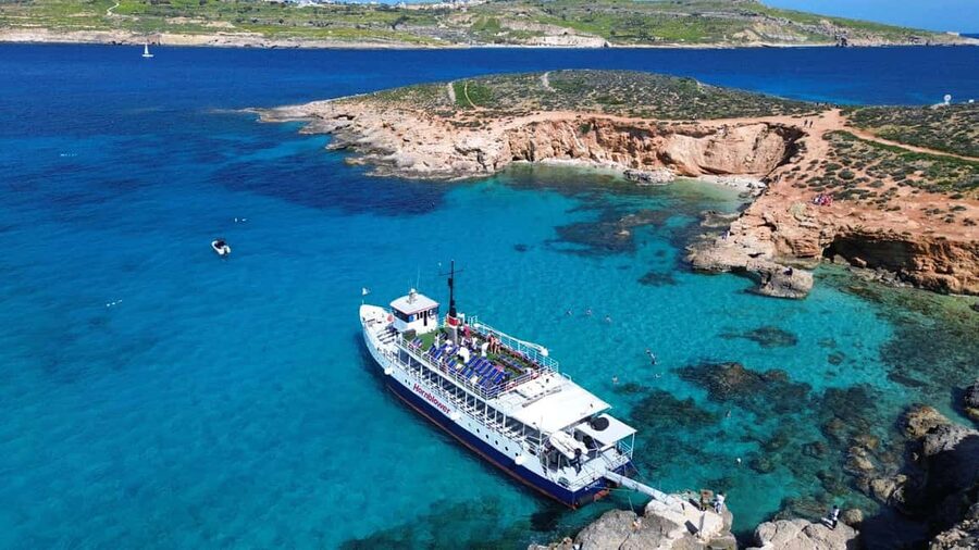 Malta: Comino, Blue Lagoon, Crystal Lagoon & Caves Cruise - Ahrax Cave Moment: Quick Views, Big Payoff