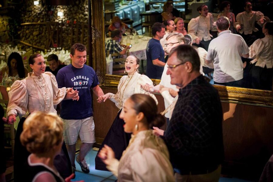 Malta: Folklore Dinner Show at a Traditional Restaurant - After dinner becomes your dance floor: the disco part you’ll plan for