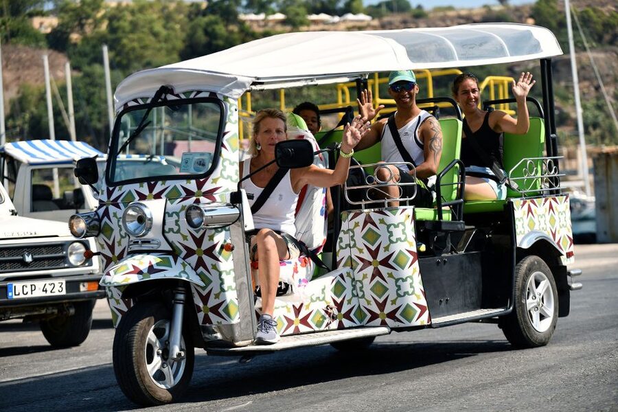 Malta: Gozo and Comino Sunset Tour w/ Blue Lagoon & Transfer - Pickup to Blue Lagoon: how the transfer keeps your day on rails
