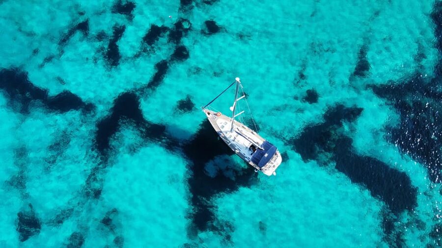Malta Gozo Comino: Full Day Sailing Charter - Why Gozo and Comino Feel Bigger From a Sailboat