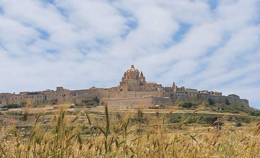 Malta: Mdina and Rabat Tour with Local Guide - Exiting through Greek’s Gate and heading into Rabat’s everyday historic rhythm