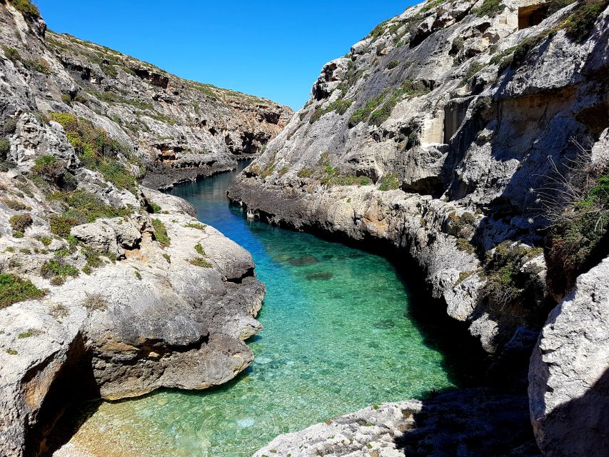 Malta: Private Boat Charter to Blue-Lagoon, Gozo & Comino - Starting point options and how the route usually flows