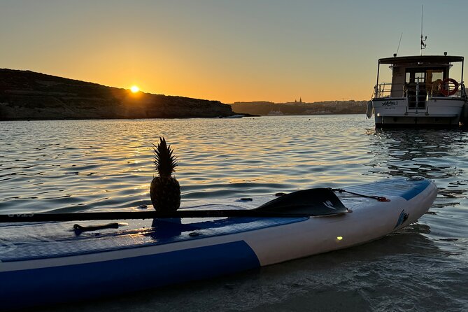 Malta: Private Boat Trip & Cruises Comino, Blue Lagoon, Gozo - San Niklaw Bay (St. Nicholas Bay): rocks, clear water, better visibility