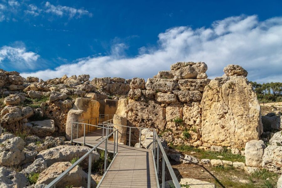 Malta: Private Half-Day Archeological Sites Tour - Tarxien Temple: Stone Idols, Spiral Designs, and Oracular Chambers