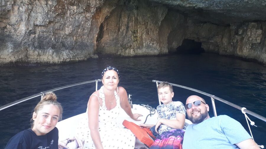 Malta: Private Sunset Boat Trip to Comino and Blue Lagoon - Blue Lagoon without the rush: caves, bays, and a real photo window