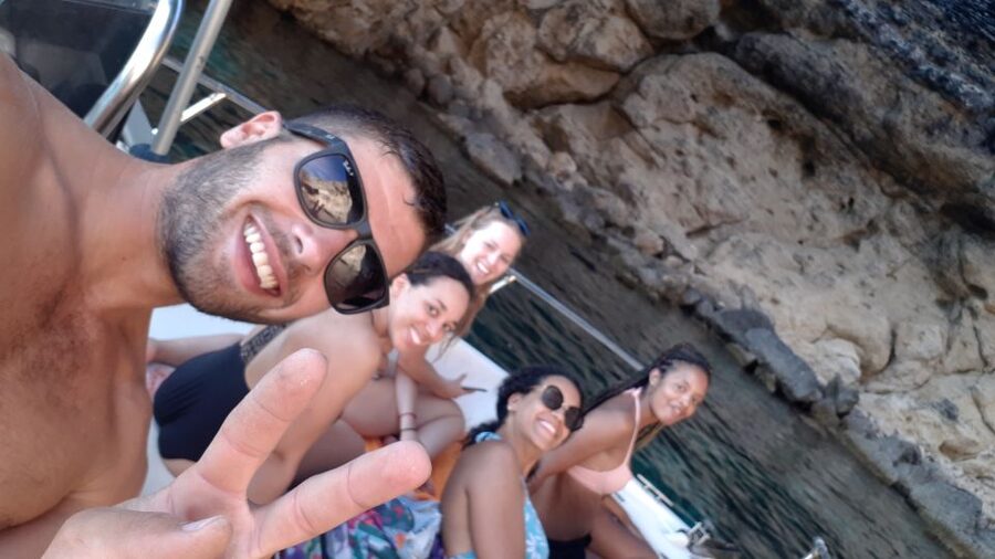 Malta: Private Sunset Boat Trip to Comino and Blue Lagoon - Gozo photo stop: film locations and southern views
