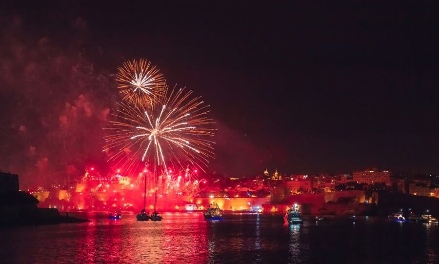 Malta: Valletta, Sliema, Bugibba Fireworks Festival Cruise - Who This Fireworks Cruise Suits Best (And Who Might Not)