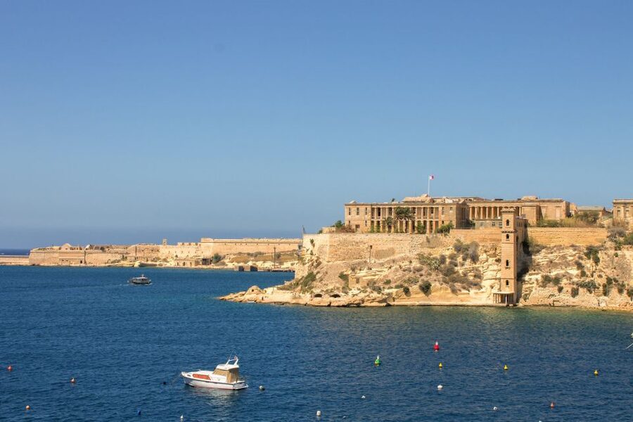 Malta: Vintage Bus Ride through the Three Cities - Cospicua: Neolithic beginnings and Knights-era fortress walls