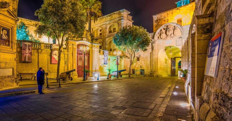 Mdina: Valletta Waterfront Area, Mdina, and Rabat Night Tour - Rabat at night: narrow lanes, old names, and a quieter vibe