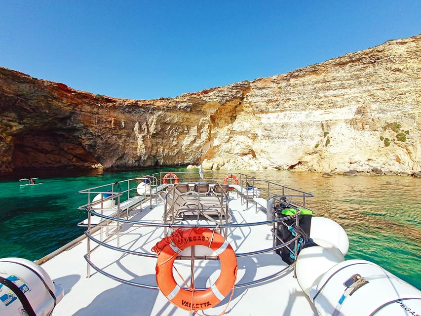 Mellieha: Comino, Crystal & Blue Lagoon 2 Bay Evening Cruise - On the Pegasus: Space, Crew Energy, and Snorkel Setup