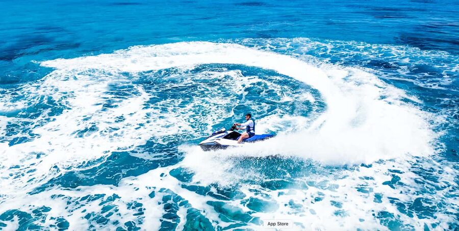Mellieha: Jet Ski Rental - Your Jet Ski Setup: Life Jacket + 2024 Power