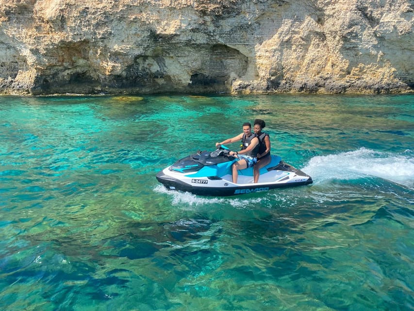 Mellieha: Jet Ski Rental with Safety Boat - Small-group attention and staff vibe