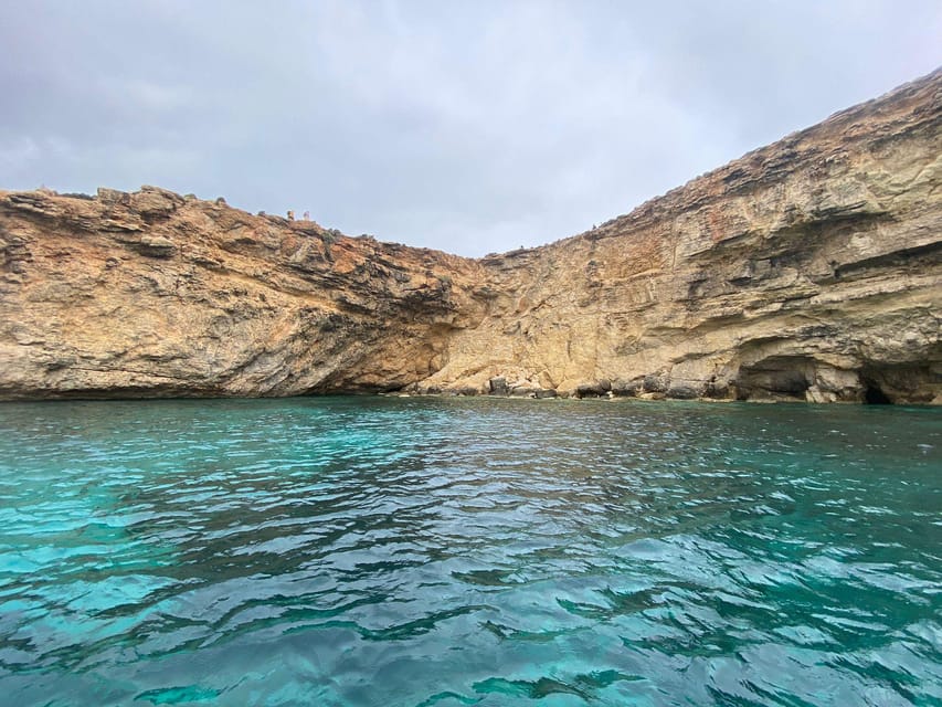 Mellieha: Speedboat Trip Round Comino Caves 2h @ Blue Lagoon - Who should book this Comino caves speedboat