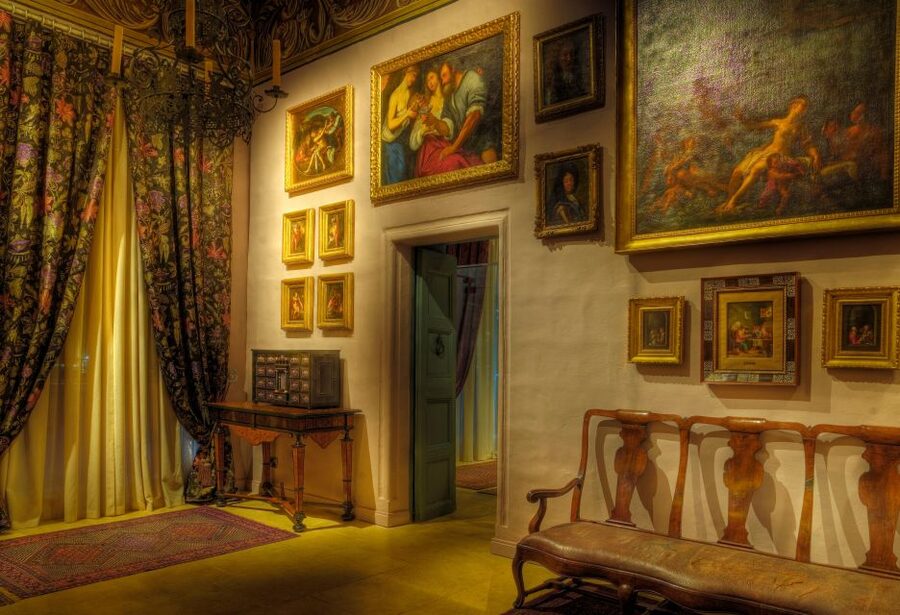 Palazzo Falson Historic House Museum entrance ticket - Armoury, silver, jewellery, and Oriental rugs: the practical pleasure of “things”