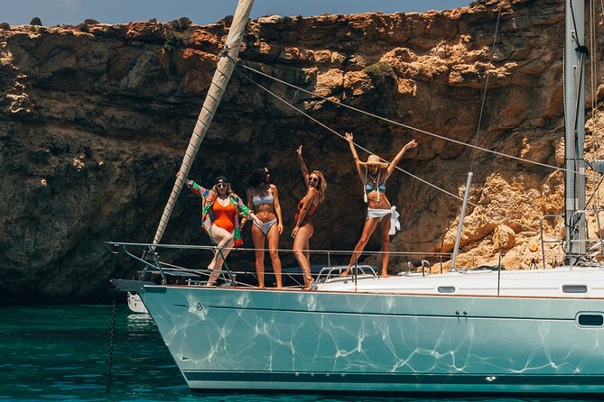 Private 8 Hours Boat Charter Trip in Malta - What’s included onboard (and how that affects your budget)