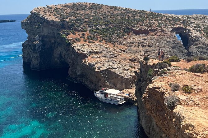 Private Boat Charter Blue Lagoon Crystal Lagoon and Comino - Blue Lagoon First: Why the Quiet Anchor Makes a Difference