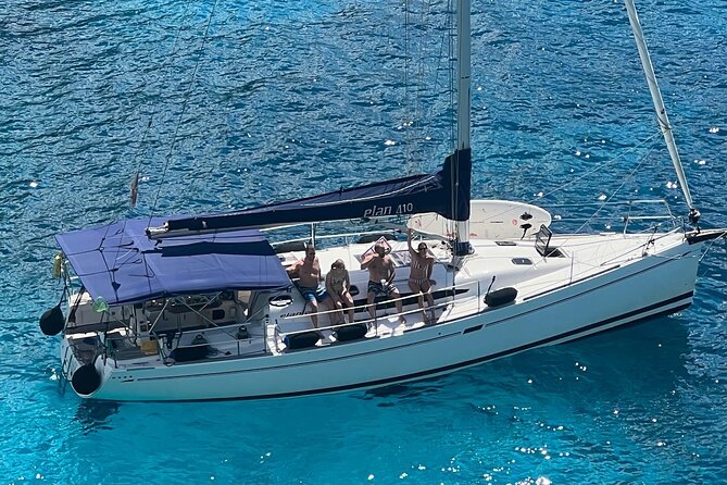 Private Boat Charter to Comino Blue Lagoon - Price and value for up to 10 people in Malta