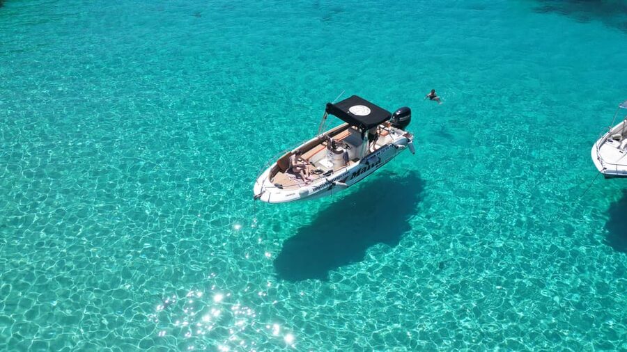 Private Boat Tour: Discover Comino's Blue and Crystal Lagoon - Captain and Guide Style: Friendly, Efficient, and Helpful With Your Day