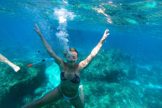 Private Boat Tour to Blue Lagoon Comino Caves and Gozo - Blue Lagoon: iconic color, best handled with a private timeline