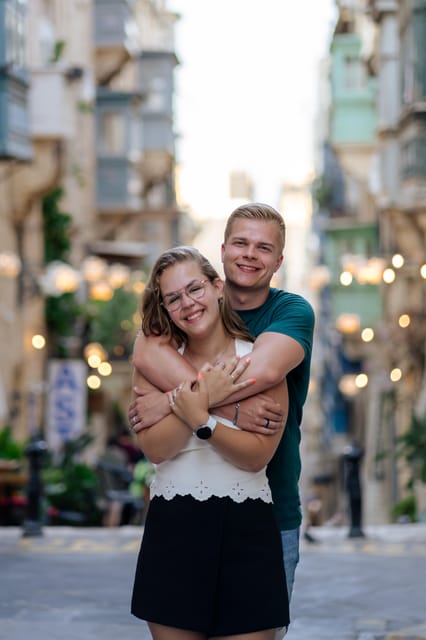 Private Couples Photoshoot in Malta - Mdina: stone-silent romance for couples who want less commotion